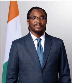 Côte d'Ivoire-Guinée : Diplomatie, Fousseni Diakite (Jumeaux Suprêmes) nommé Consul honoraire à Nzérékoré (Guinée)