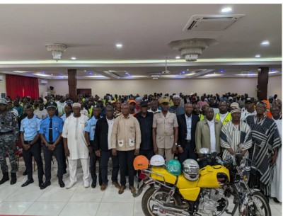 Côte d'Ivoire : Caravane « Vacances et rentrée scolaire sans accident », les conducteurs de motos et tricycles de Korhogo et Bouaké confrontés à leurs obligations
