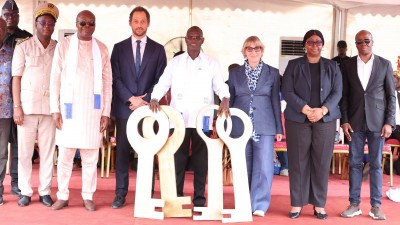 Côte d'Ivoire : Zouan-Hounien, mise en service de quatre postes frontières