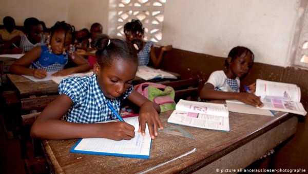 Côte d'Ivoire : Échecs scolaires, des parents d'élèves mécontents mettent en cause la ministre de l'Education nationale car elle tient un discours criminalisant leurs enfants - Vimarsana News