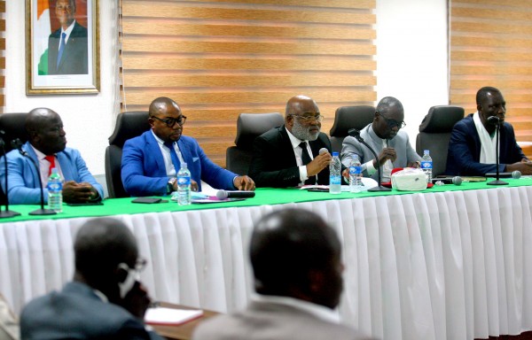 Côte d'Ivoire : DGI, la Fédération des syndicats « déplore le non ...