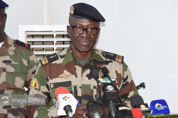 Mali : L'armée dément la libération de chefs jihadistes contre des ...