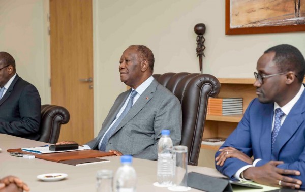 Côte d'Ivoire :  Alassane Ouattara s'entretient avec le Président de la Commission de l'UEMOA