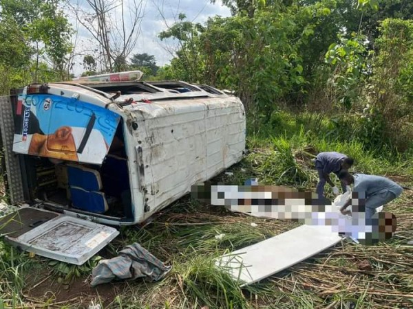 Côte d'Ivoire : Tragédie sur la route de Tiebisssou, une sortie de route d'un mini car fait 03 morts et des blessés