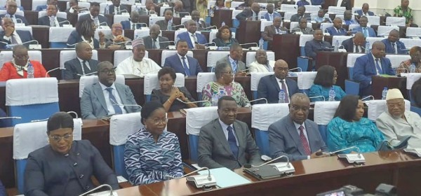 Togo :  Session de droit pour les nouveaux députés, élection du bureau en vue
