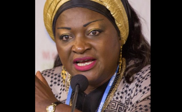 Cameroun : Célestine Ketcha Courtès s'attaque à la presse, un directeur ...