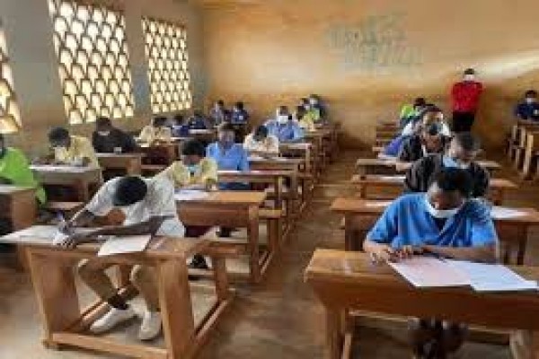 Cameroun : Début du baccalauréat 2025, plus de 144 000 candidats sous ...