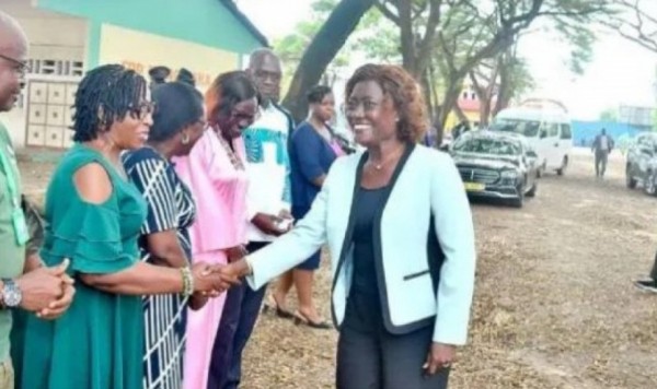 Côte d'Ivoire : Mariatou Koné invite la communauté éducative à marquer 2026 par la conjugaison des efforts et une synergie d'actions pour une école de qualité