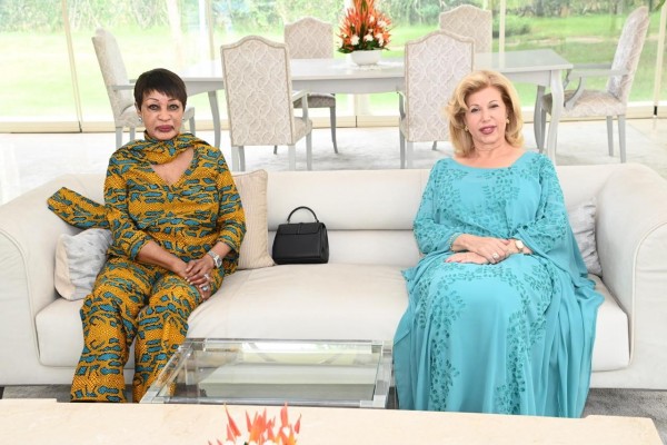 Côte d'Ivoire : Dominique Ouattara reçoit l'ex-Première Dame, Madame Henriette Konan Bédié
