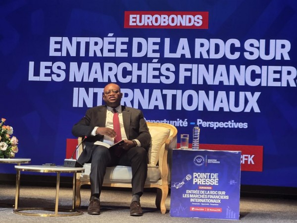 Eurobond en RDC : Pour l'économiste Giancarlo Gattuso, en temps de crise internationale,  la...
