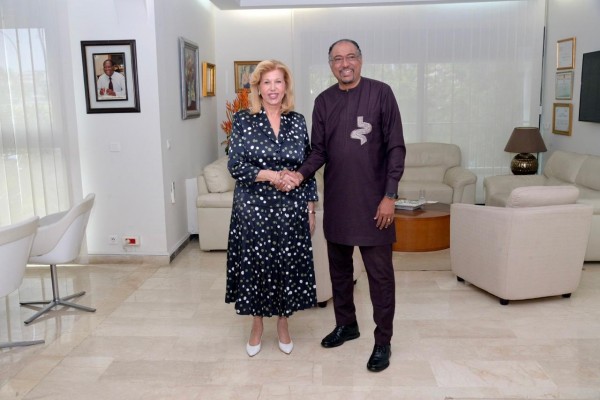 Côte d'Ivoire : Dominique Ouattara reçoit Michel Sidibé, ancien Directeur Exécutif de l'ONUS...