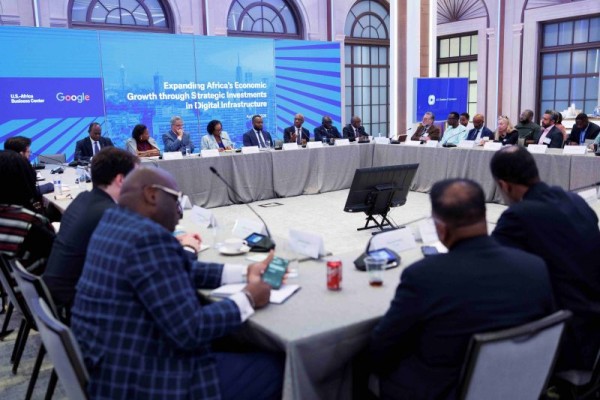 Côte d'Ivoire : L'USTDA accélère le déploiement des technologies sans fil américaines en Afr...