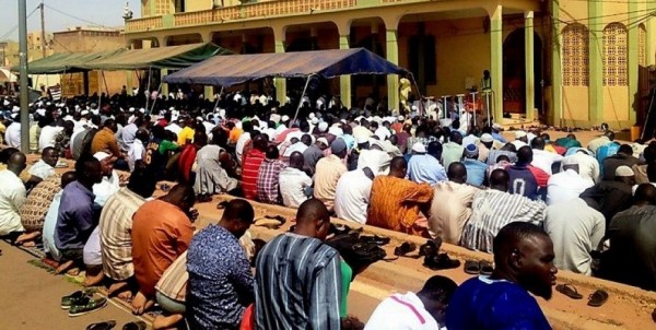 Burkina Faso : après l'interpellation de l'imam Mohamed Ishaq Kindo, la grande mosquée sunnite fermée