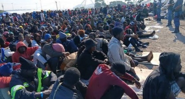 Afrique du Sud : Plus de 3 500 Malawiens quittent le pays