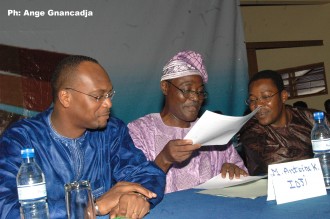 Espoir de décrispation politique pour 2009