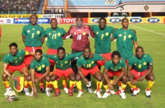 Le Cameroun s'éloigne du mondial 2010 en réalisant un match nul contre le Maroc à  Yaoundé