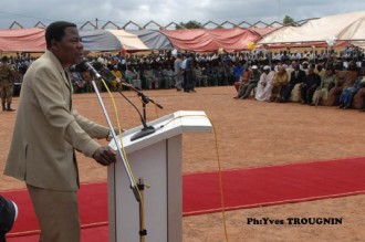 Boni Yayi calme les enseignants pour une rentrée apaisée