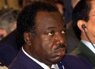 Cameroun : Paul Biya félicite Ali Bongo Ondimba
