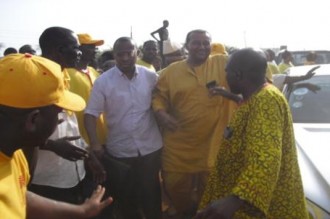 Des milliers de Togolais accueillent Gilchrist Olympio