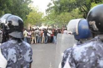Les CELI annoncent les résultats, la rue gronde à  Lomé