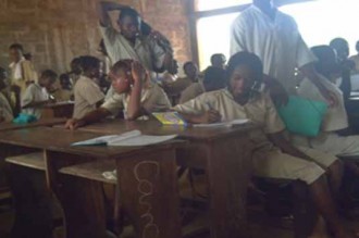 DEBAT:Risque d'année scolaire blanche : A qui la faute ?