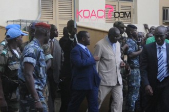 Election CI:Soro serait prêt à  assumer la gestion dans un second tour sans Gbagbo