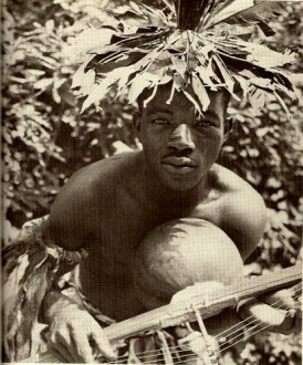 La Formule transitive du Mvett A d,m,a = E [ ( d R m > m R a) = d R a]