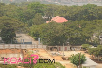 Calme plat devant la primature au plateau