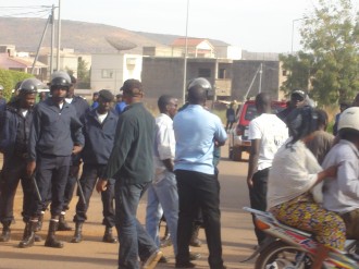 Ambassade ivoirienne à  Bamako : les pro-Ouattara attaquent et se font déguerpir