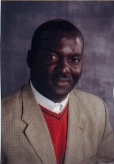 TRIBUNE GABON: COMMUNIQUÉ DE PRESSE : JOEL MBIAMANY NÂ’TCHORERET EST SOLIDAIRE DE LÂ’UNION NATIONALE