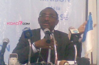 GUINEE: Sidya Touré:  '' je suis personnellement prêt à  rencontrer Alpha Condé  pour en finir avec la transition''