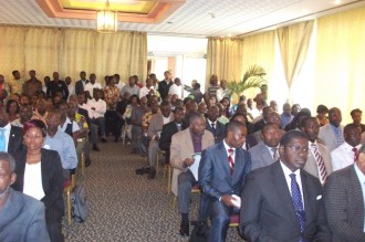 GABON: Discours des organisations syndicales gabonaises