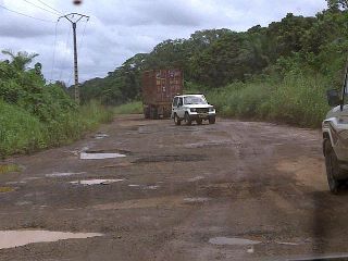 TRIBUNE GABON: Les routes émergentes d'Ali Bongo alias Gaguié !