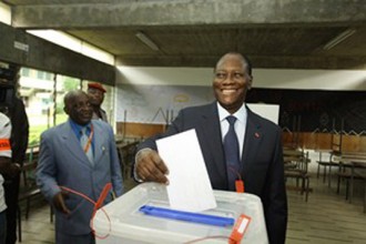 LÉGISLATIVES COTE D'IVOIRE: Alassane Ouattara à  contre courant