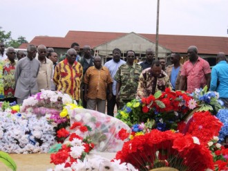 TRIBUNE GABON: Â“J'irai cracher sur vos tombesÂ”version opposition gabonaise