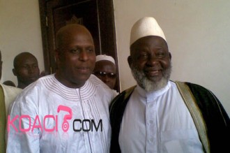 CAN 2012: Aboubacar Titi Camara organise une cérémonie de lecture du saint coran pour le Syli National de Guinée