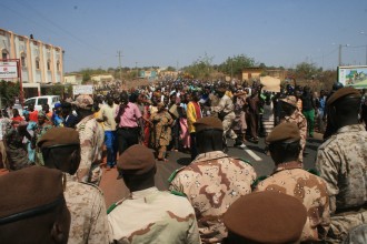 Rébellion au nord Mali : Les femmes des camps se rebellent contre le pouvoir à  Bamako, ATT réagit !