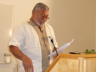 GHANA :  Commonwealth : Rawlings prescrit une ordonnance aux  gouvernements africains pour leur opposition