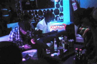 COTE D'IVOIRE : Quand surfer en boite à  l'aide de la 3G devient tendance !