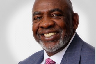 MALI : 61.8% des koacinautes pour que Modibo Diarra reste premier ministre !