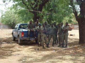 SENEGAL : Un sourd muet tué par les gendarmes : les populations de Kédougou se révoltent et envahissent les locaux de la gendarmerie !