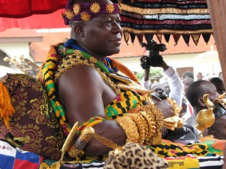 GHANA : Le Roi Osei Tutu II volé en Norvège !