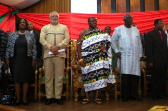 PRESIDENTIELLE GHANA 2012 : Avant d'être prétendant il faut passer devant les rois !