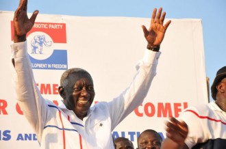 Ghana :  De jeunes patriotes NPP veulent empêcher Kufuor de rejoindre Mahama