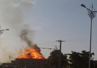 Burkina Faso : Le siège du Fespaco en feu