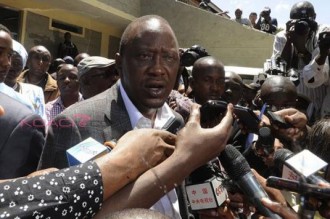 Élections Kenya : Uhuru Kenyatta légèrement en tête