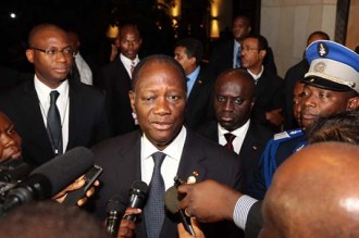 Côte d'Ivoire : Alassane Ouattara s'en va urgemment en France