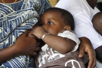 Ghana : Par un intermédiaire, un bébé emprisonne sa maman 