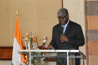 Koacinaute Côte d'Ivoire : Beugré Mambé, un Gouverneur exceptionnel à  la tà¢che 