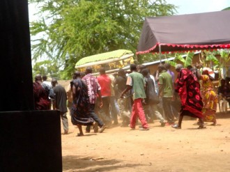 Ghana : On réclame une dette à  un cadavre avant son Â‘Â‘départÂ’Â’